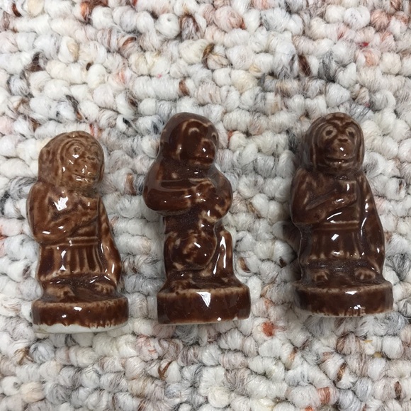 Eight Wade of England Red Rose Tea figures - Picture 2 of 7